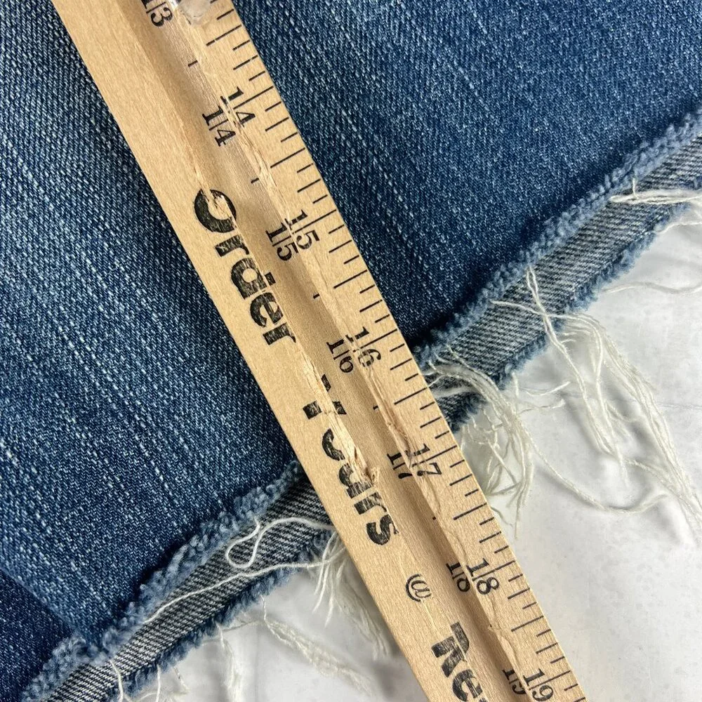 Levi's Jean Shorts Men's 35* 569 Loose Blue Cut Off Faded Denim Jorts Tag 34